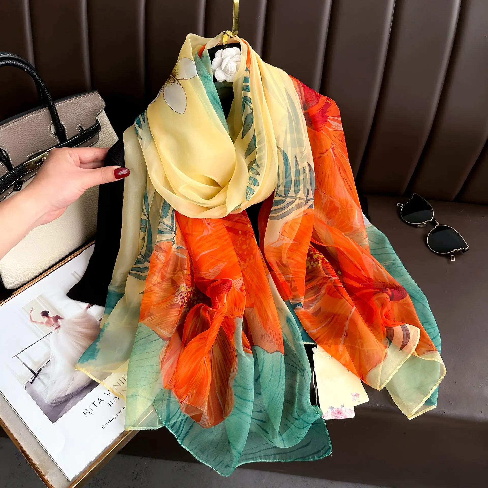 Silk Scarf Fashion Design Neck - مراجعة Pashmina Wrap Large وسعره
