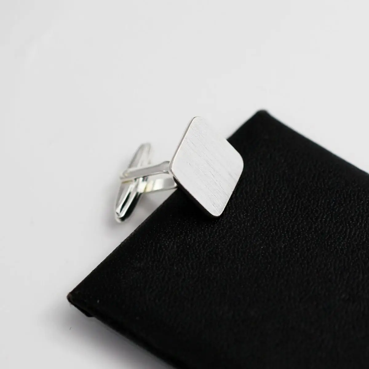 Beadsnice 2 pieces 925 Silver  - مراجعة Tie Clip Silver وسعره