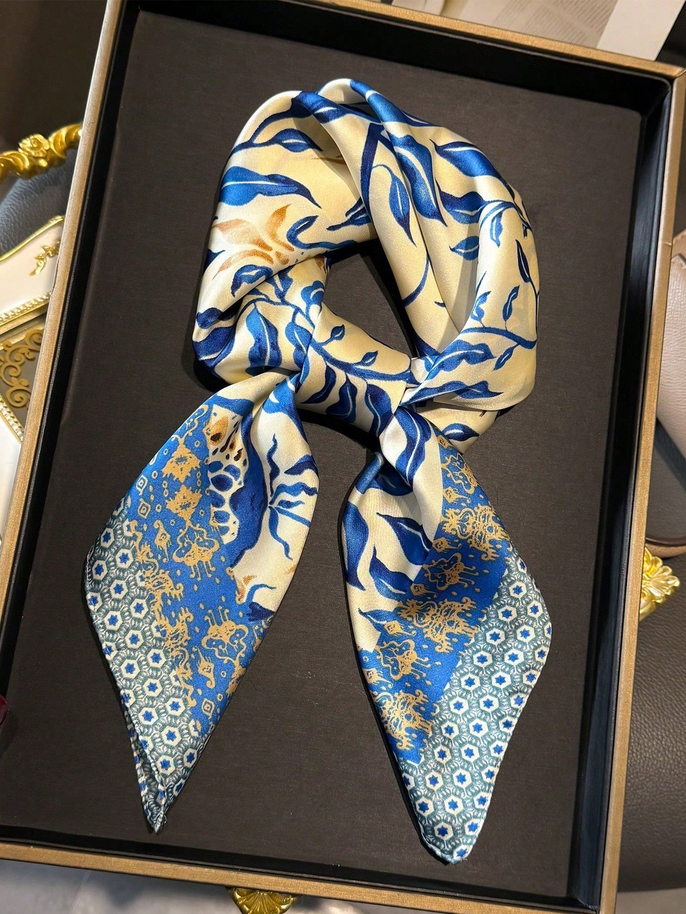 Luxury Brand Bohemia Print Squ - مراجعة Face Scarf Mask وسعره