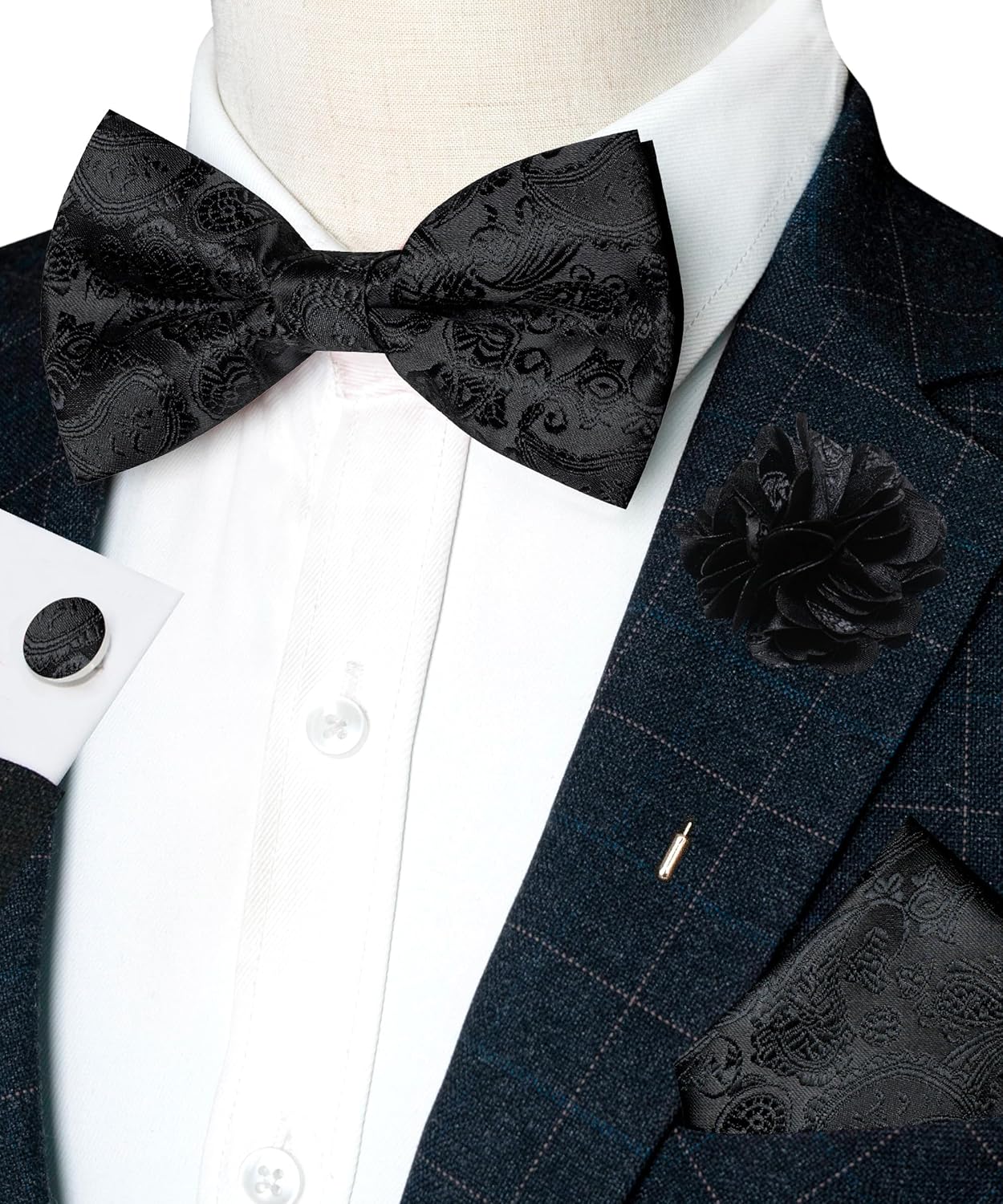 Paisley Pre-tied Bow Tie and P - مراجعة Pocket Square Set وسعره