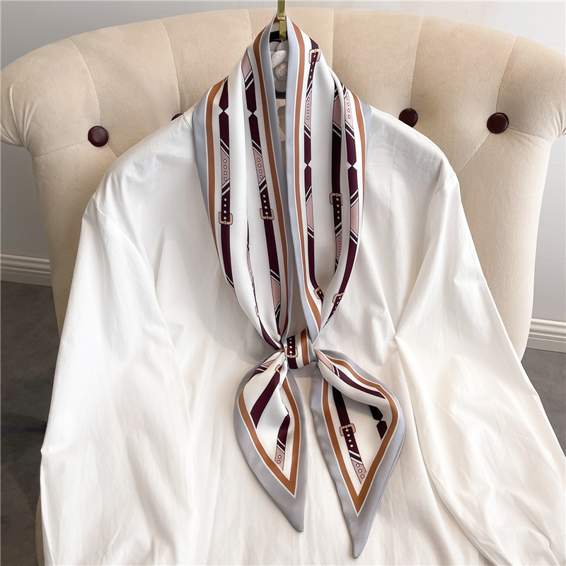 Fashion Print Long Silk Scarf  - مراجعة Ascot Neck Scarf وسعره