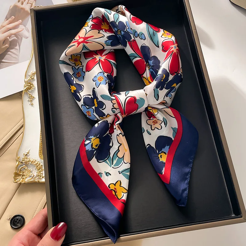 Luxury Square Scarf For Women  - مراجعة Silk Neck Scarf وسعره