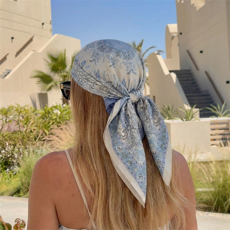 Luxury Printing Silk Square Sc - مراجعة Ascot Neck Scarf وسعره