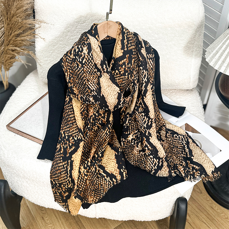 Luxury Brand Scarf Leopard pri - مراجعة Pashmina Wrap Large وسعره