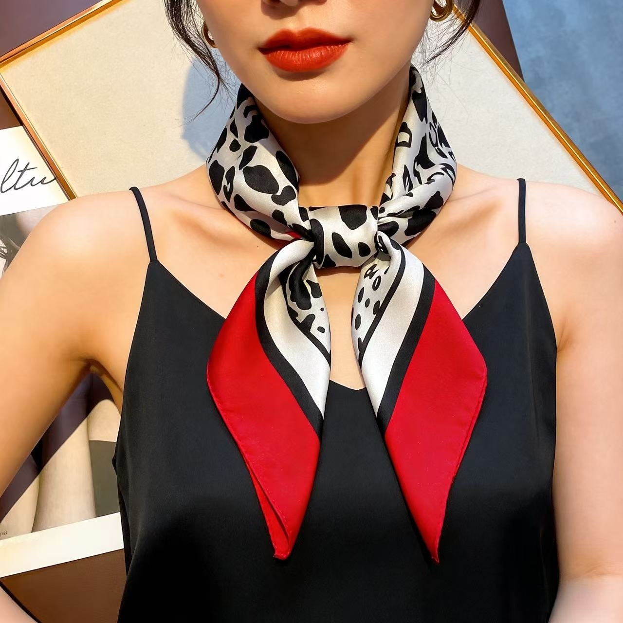 1pc Faux Silk Retro Leopard Pr - مراجعة Bandana Cotton وسعره
