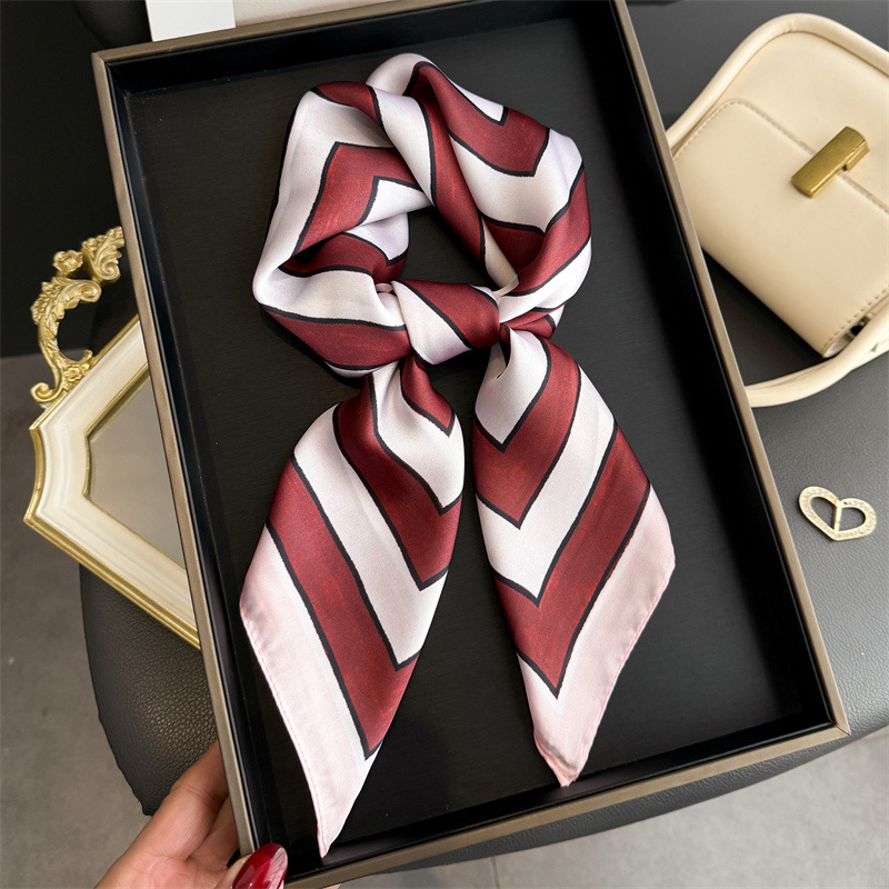 Satin Silk Geometric Stripe Pr - مراجعة Face Scarf Mask وسعره