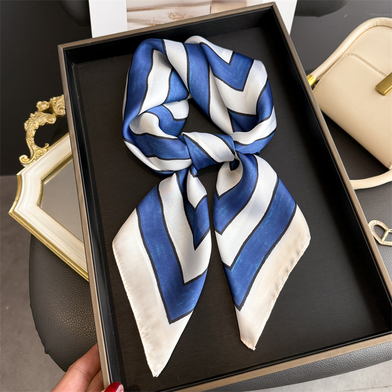 Satin Silk Geometric Stripe Pr - مراجعة Face Scarf Mask وسعره