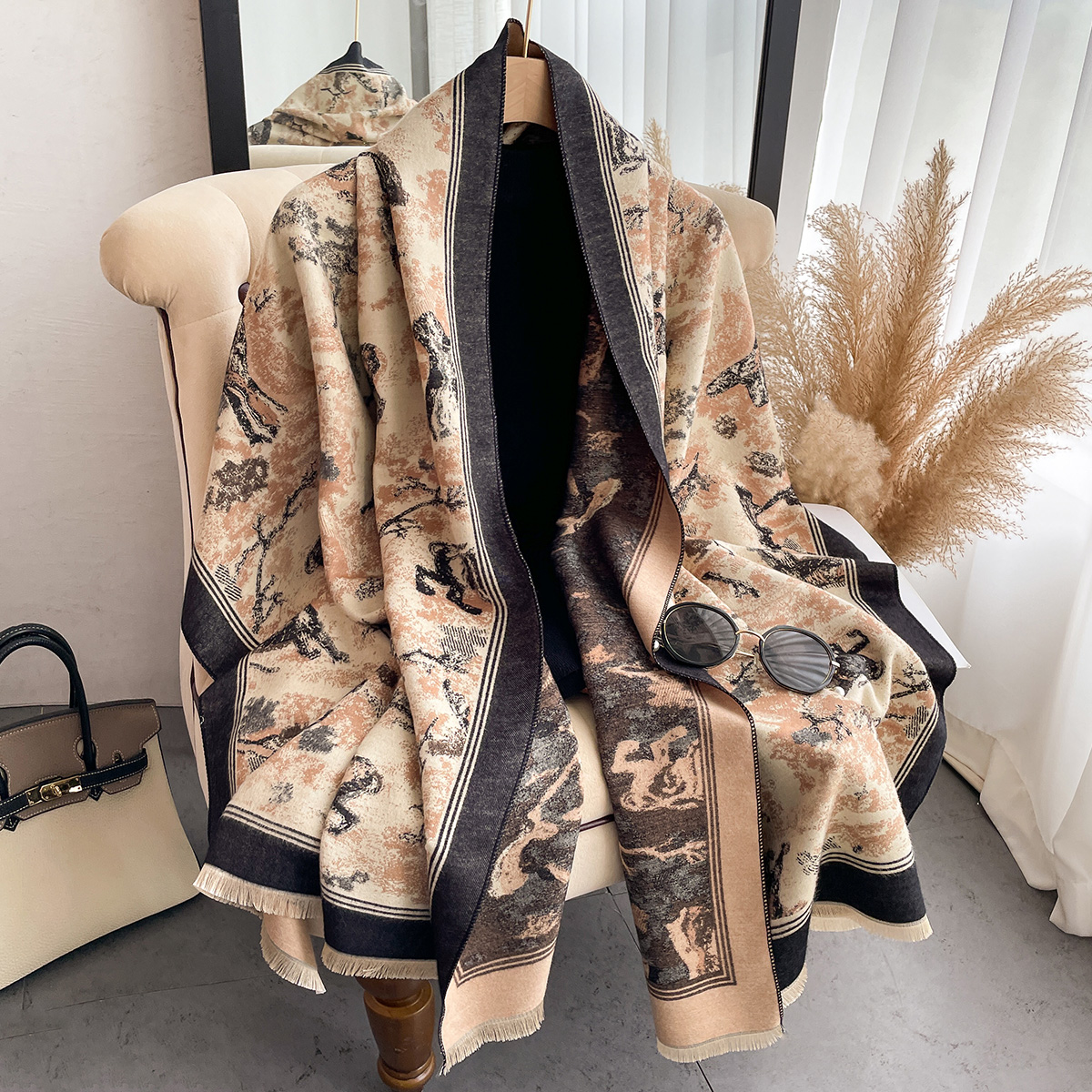 Luxury Winter Cashmere Scarf W - مراجعة Woven Scarf Blanket وسعره