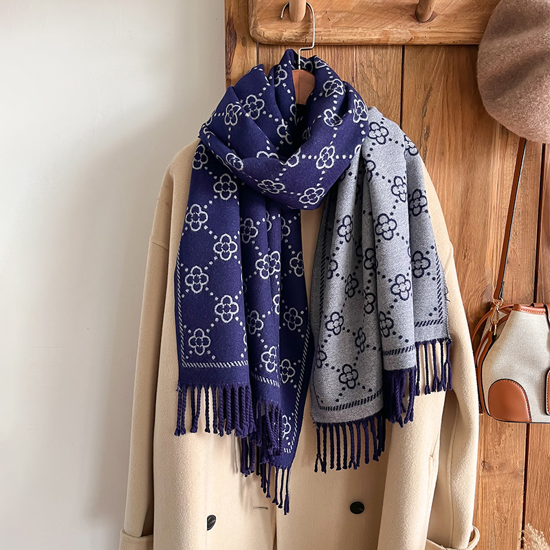 Brands Jacquard Design Winter  - مراجعة Woven Scarf Blanket وسعره