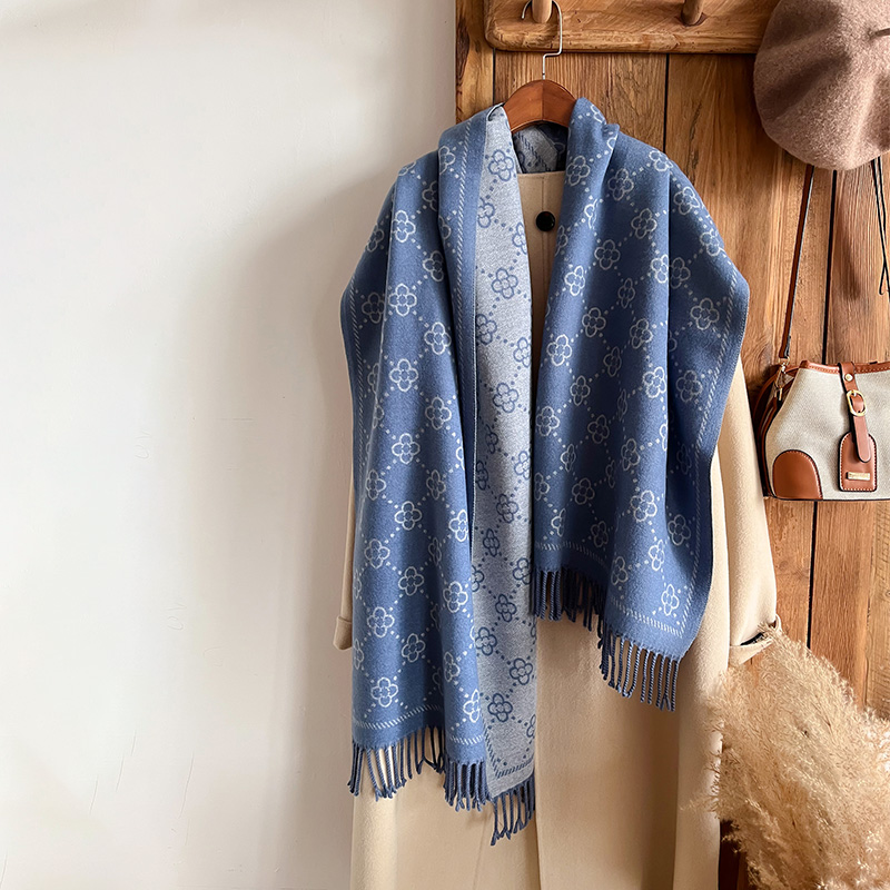 Brands Jacquard Design Winter  - مراجعة Woven Scarf Blanket وسعره